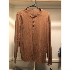 Men’s Brown Henley